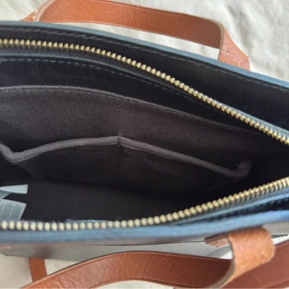 Madewell Small Transport Crossbody Bag in Black and English Saddle - Picture 7 of 10